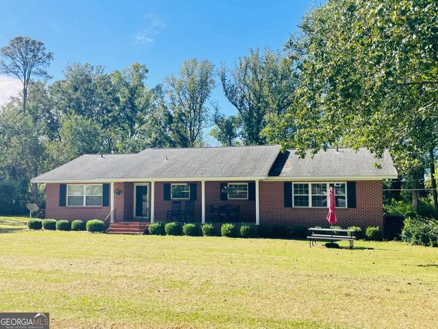 112 Edgewood Road, Glennville, GA 30427