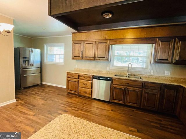 112 Edgewood Road, Glennville, GA 30427