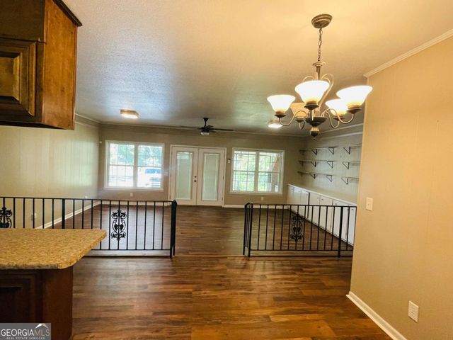 112 Edgewood Road, Glennville, GA 30427