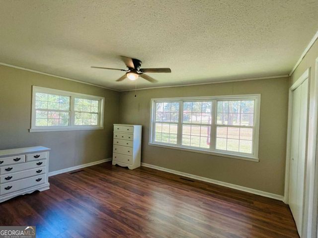 112 Edgewood Road, Glennville, GA 30427