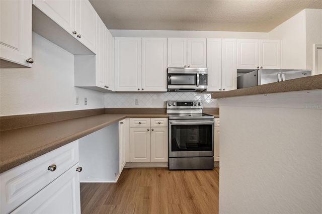 4221 W SPRUCE STREET 1302, Tampa, FL 33607