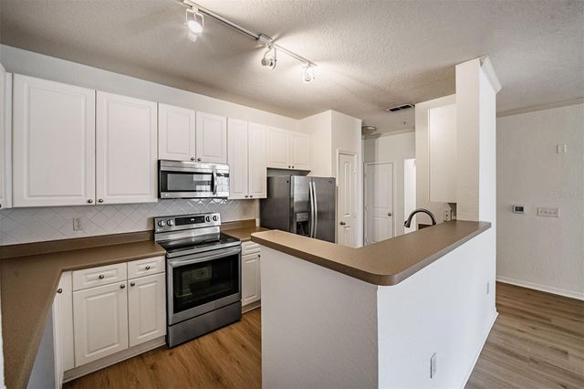 4221 W SPRUCE STREET 1302, Tampa, FL 33607