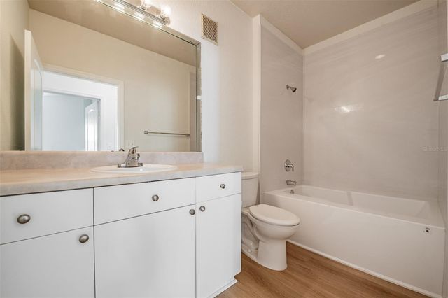 4221 W SPRUCE STREET 1302, Tampa, FL 33607