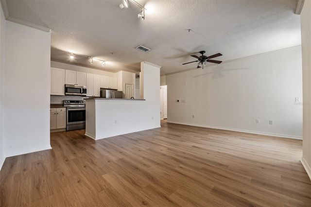 4221 W SPRUCE STREET 1302, Tampa, FL 33607