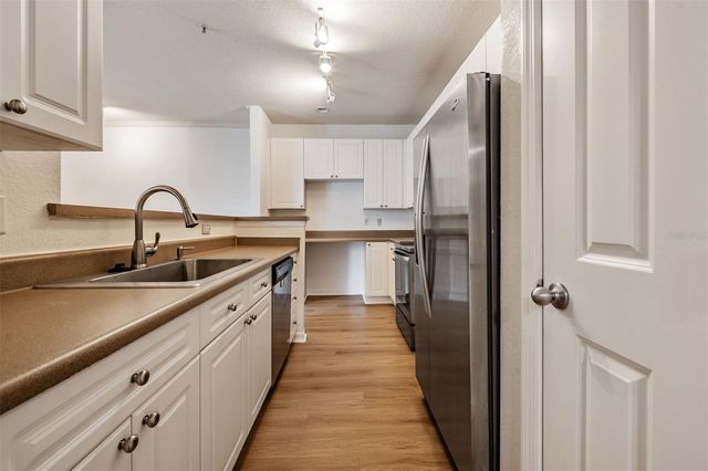 4221 W SPRUCE STREET 1302, Tampa, FL 33607