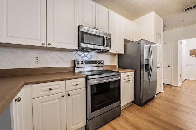 4221 W SPRUCE STREET 1302, Tampa, FL 33607