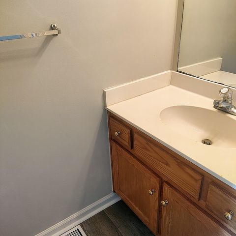 110 Mason St, Portland, TN 37148