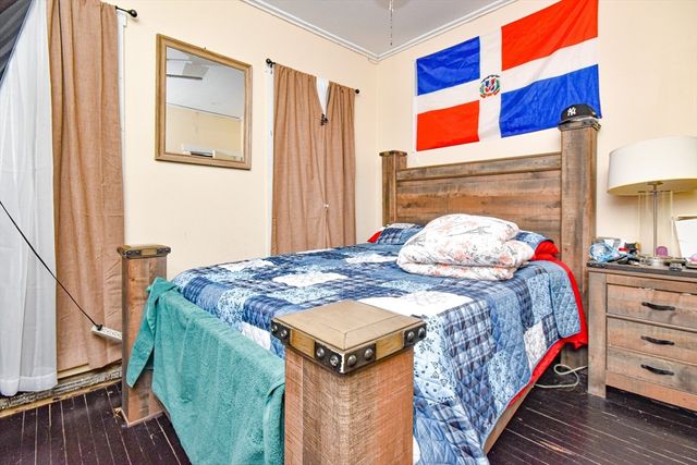 111 Riverview St, Brockton, MA 02302