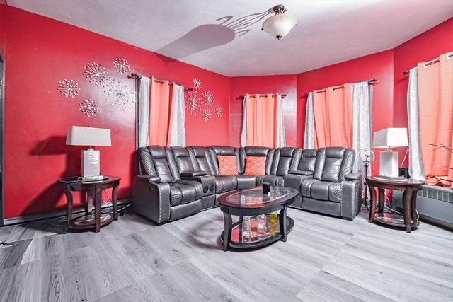 111 Riverview St, Brockton, MA 02302