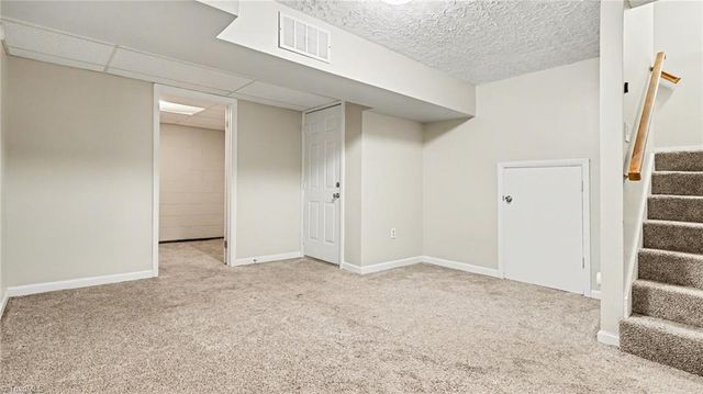 7132 Avenbury Circle, Kernersville, NC 27284