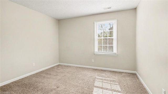 7132 Avenbury Circle, Kernersville, NC 27284