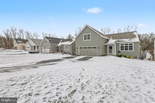 461 KELKER ST, Oberlin, PA 17113