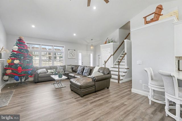 461 KELKER ST, Oberlin, PA 17113