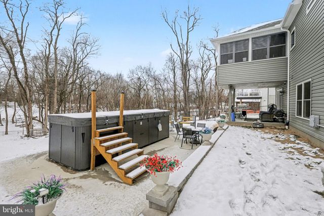 461 KELKER ST, Oberlin, PA 17113