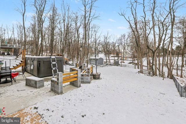 461 KELKER ST, Oberlin, PA 17113