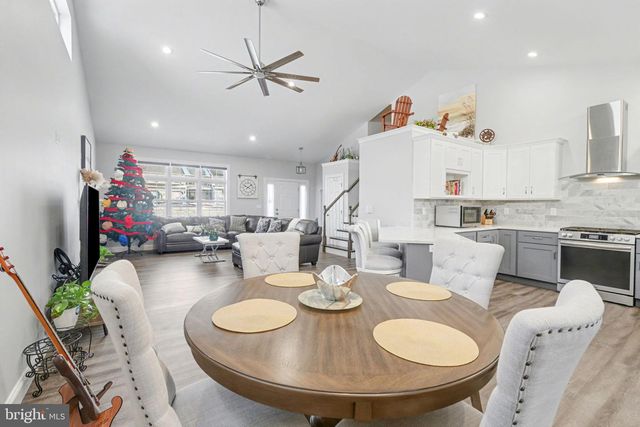 461 KELKER ST, Oberlin, PA 17113