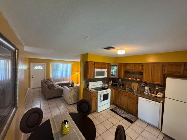 5441 NW 17TH Court, Lauderhill, FL 33313