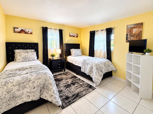 5441 NW 17TH Court, Lauderhill, FL 33313