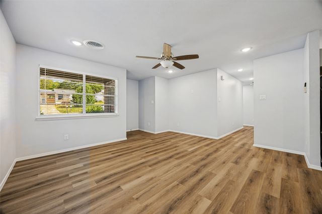 1214 W Morgan Street, Denison, TX 75020