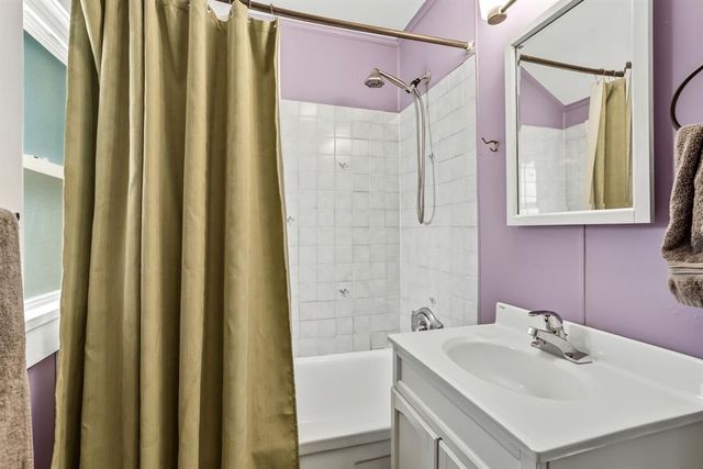 238 Illinois Street, Eau Claire, WI 54703