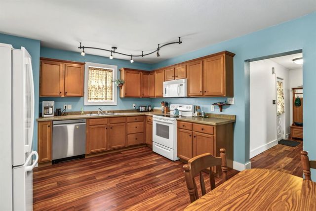 238 Illinois Street, Eau Claire, WI 54703
