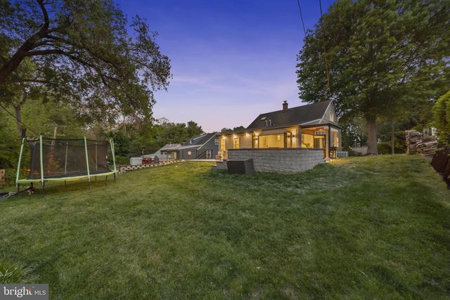 122 ROBERTS RD, Brookhaven, PA 19015