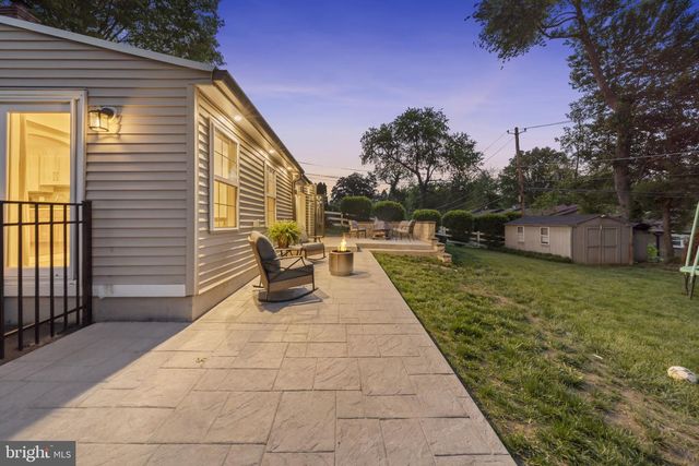 122 ROBERTS RD, Brookhaven, PA 19015