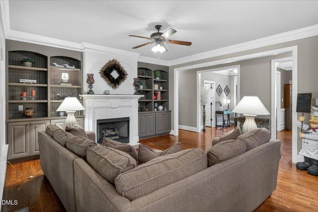 195 Mcknitt Place, Garner, NC 27529