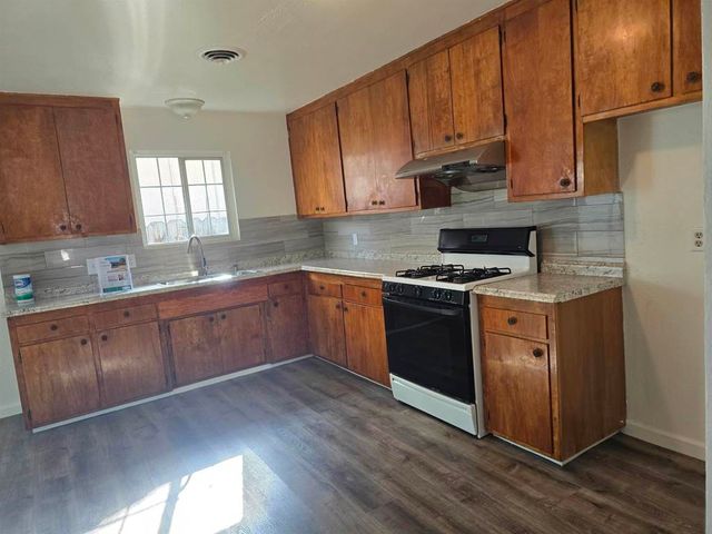 602 602 Cordova Lane, Stockton, CA 95207