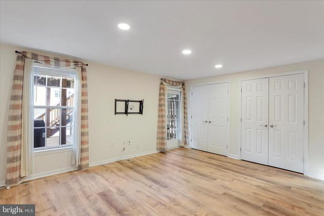 1917 CROSS TRAILS, Windsor Mill, MD 21244