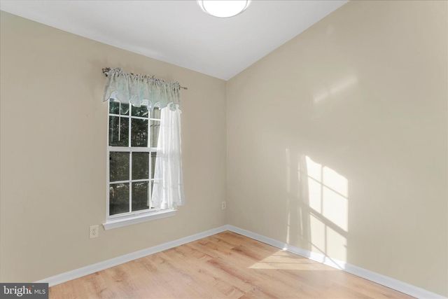 1917 CROSS TRAILS, Windsor Mill, MD 21244