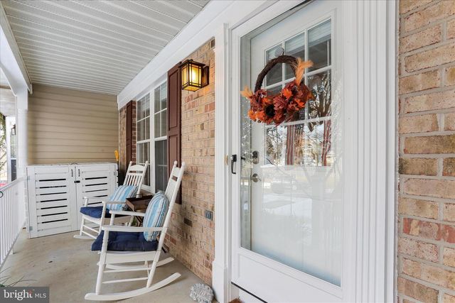 1917 CROSS TRAILS, Windsor Mill, MD 21244