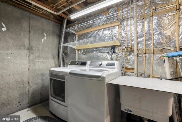 1917 CROSS TRAILS, Windsor Mill, MD 21244