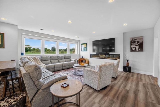 2953 Latigo Trace, Sun Prairie, WI 53590