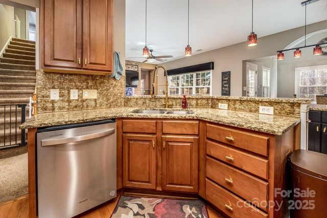 8074 Andrew Franklin Drive, Denver, NC 28037