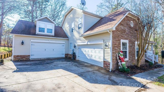 8074 Andrew Franklin Drive, Denver, NC 28037