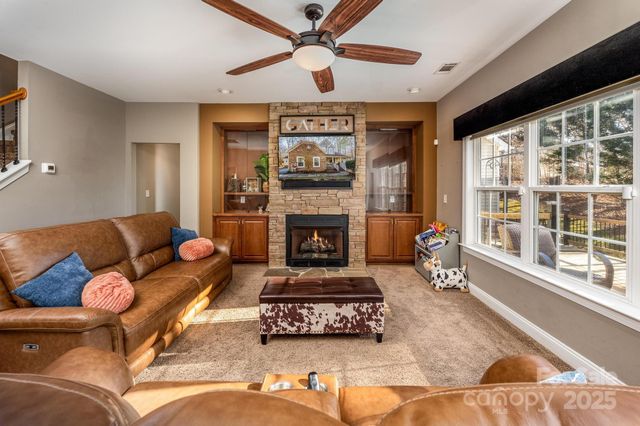 8074 Andrew Franklin Drive, Denver, NC 28037