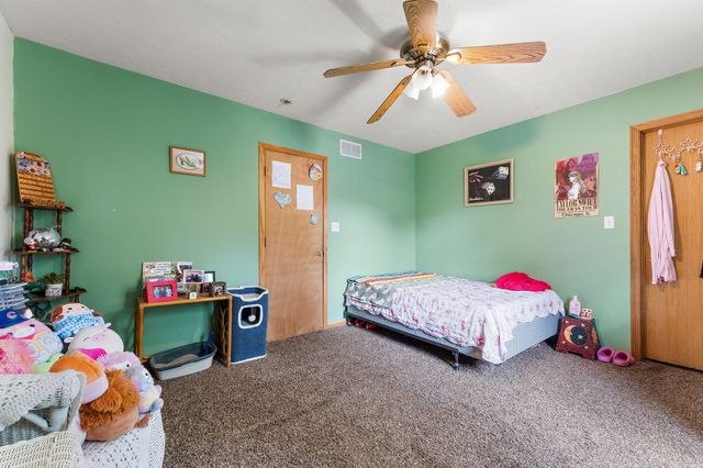 33 E Washington Avenue, Hobart, IN 46342