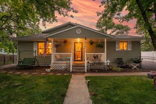 33 E Washington Avenue, Hobart, IN 46342