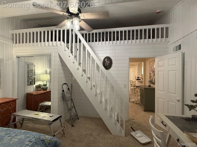 308 N Seymour Road, Flushing, MI 48433