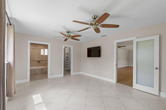 4100 NW 7th Street, Coconut Creek, FL 33066