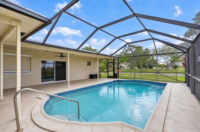 4100 NW 7th Street, Coconut Creek, FL 33066