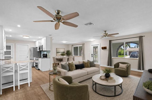 4100 NW 7th Street, Coconut Creek, FL 33066