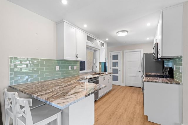 4100 NW 7th Street, Coconut Creek, FL 33066