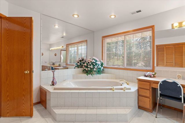 5218 E 25th Ave, Spokane, WA 99223