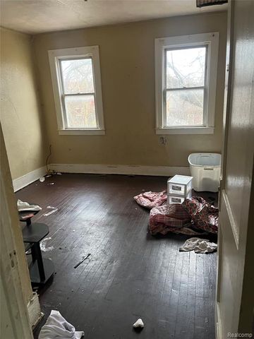 19176 Spencer Street, Detroit, MI 48234