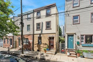 1336 E HEWSON STREET, Philadelphia, PA 19125