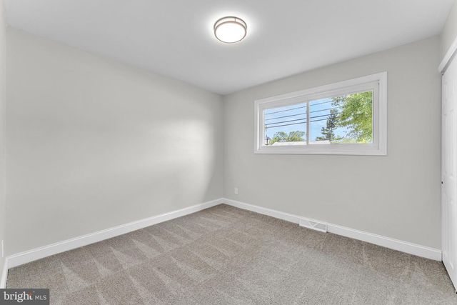 107 CHAPEL AVE E, Cherry Hill, NJ 08034