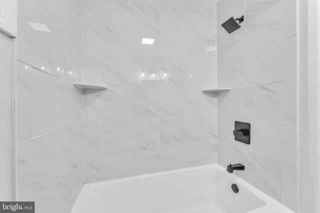 107 CHAPEL AVE E, Cherry Hill, NJ 08034