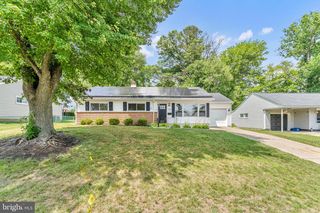 107 CHAPEL AVE E, Cherry Hill, NJ 08034